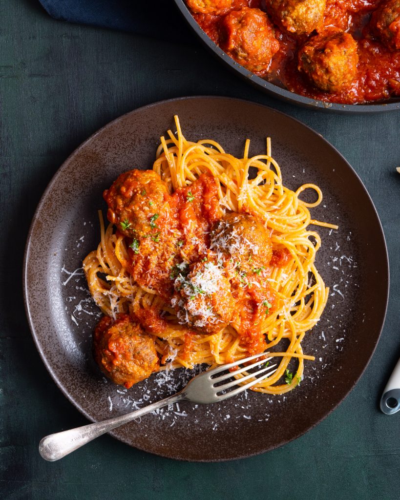 photo shows easy dinner ideas for family